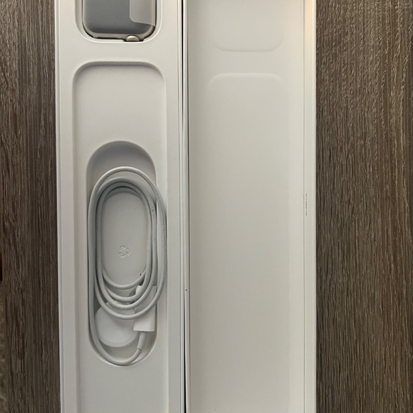 Apple Watch SE 2nd generation 40 mm starlight aluminum - Picture 3 of 4